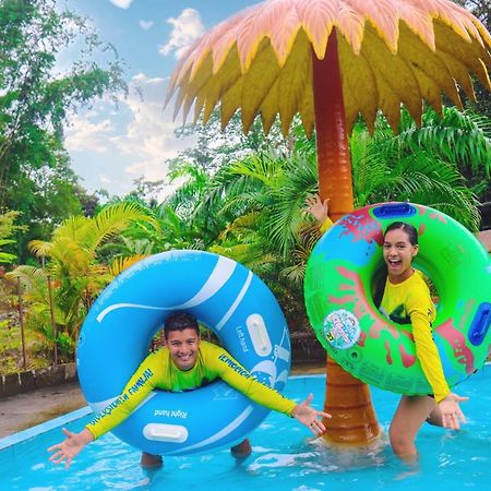 ホテル Hosteria D'Carlos Aqua Park サント・ドミンゴ・デ・ロス・コロラドス エクステリア 写真